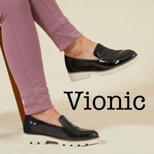 Vionic Kensley Black Patent Leather Slip-On Loafer Size 9